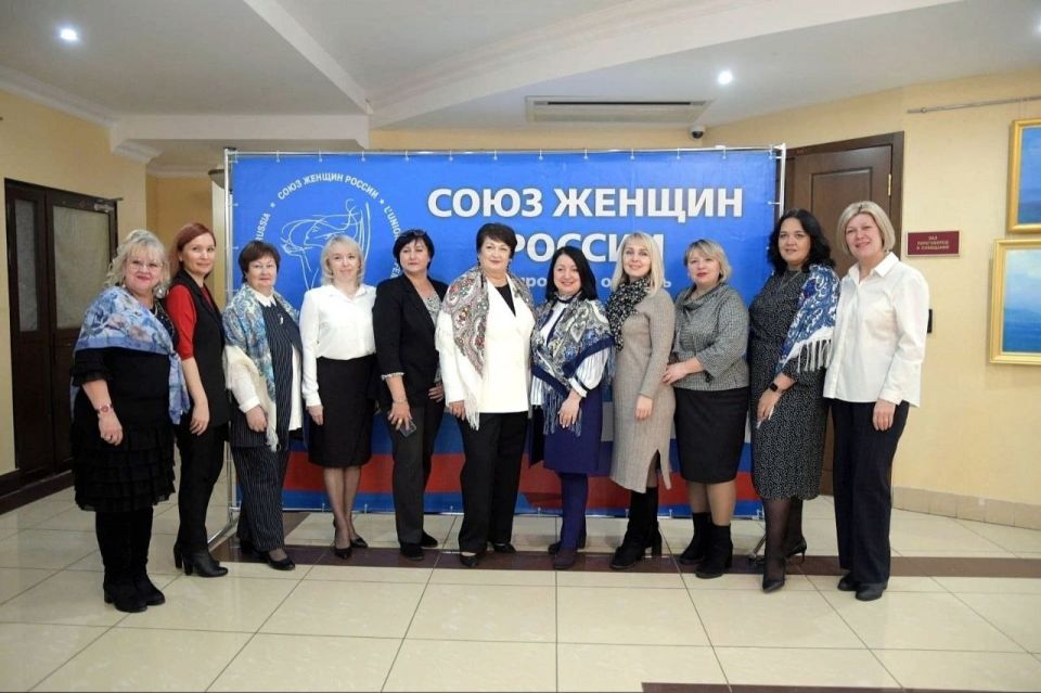Кировский Союз женщин отмечает 35-летие Кировский Союз женщин отмечает 35-летие