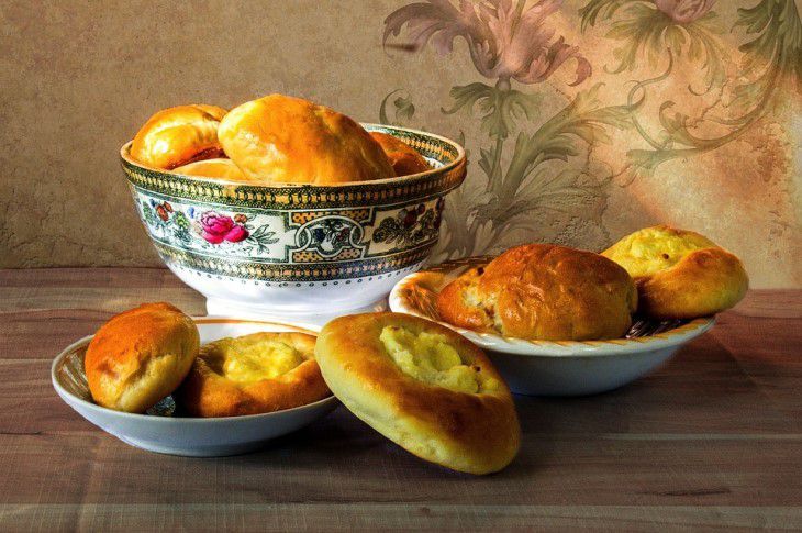 Как приготовить ватрушки, чтобы они не были плоскими и пресными