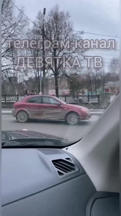 Авария на перекрёстке улиц А. Лиханова и Никитской