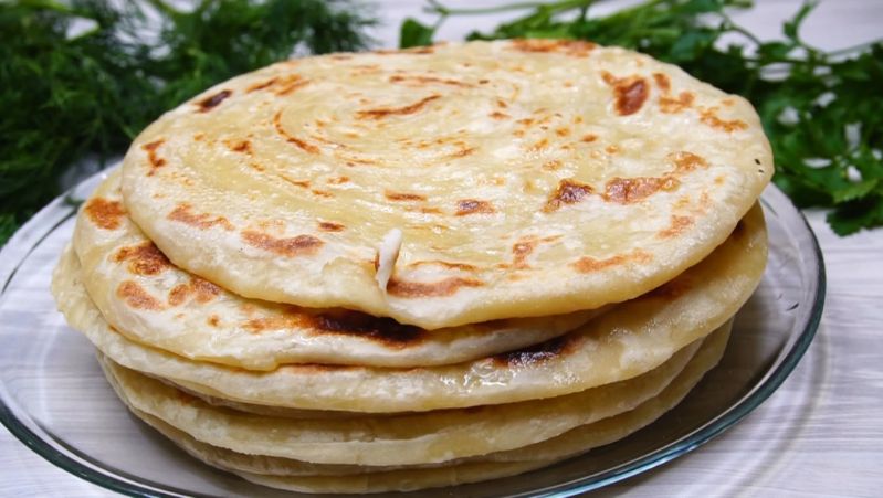 Лепешки катлама: простой и вкусный заменитель хлеба