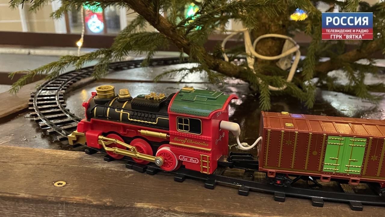 Киров готовится к празднованию Нового года! Киров готовится к празднованию Нового года!