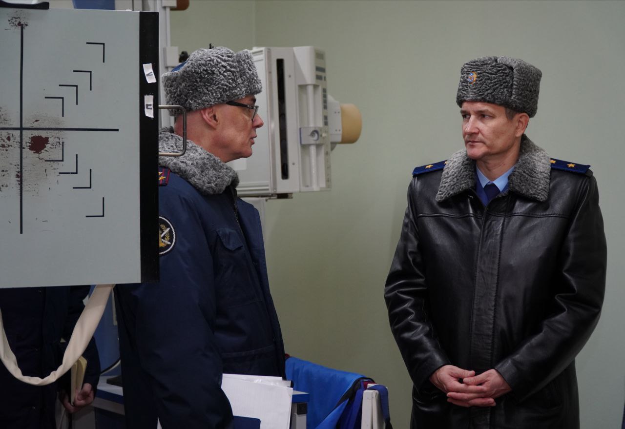 В минувшие выходные дни прокурор Кировской области Юрий Рываев провел проверку соблюдения требований законодательства об исполнении уголовного наказания в лечебном исправительном учреждении в Кирово-Чепецке В минувшие выходные дни прокурор Кировской области Юрий Рываев провел проверку соблюдения требований законодательства об исполнении уголовного наказания в лечебном исправительном учреждении в Кирово-Чепецке