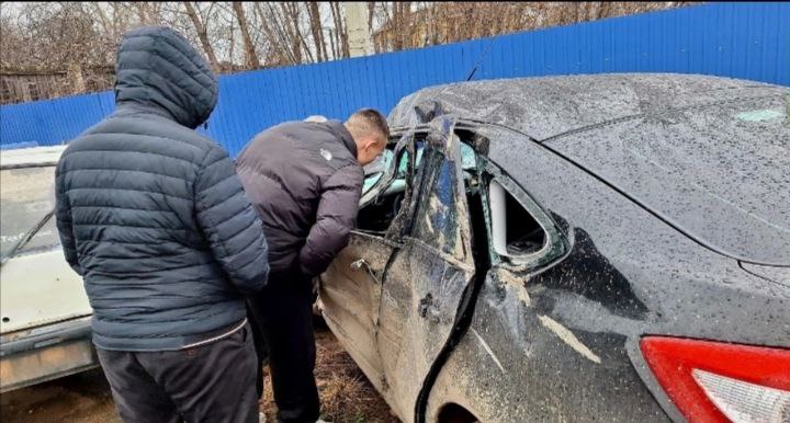 В Вятских Полянах автоинспекторы провели для будущих водителей экскурсию «Галерея разбитых судеб» В Вятских Полянах автоинспекторы провели для будущих водителей экскурсию «Галерея разбитых судеб»
