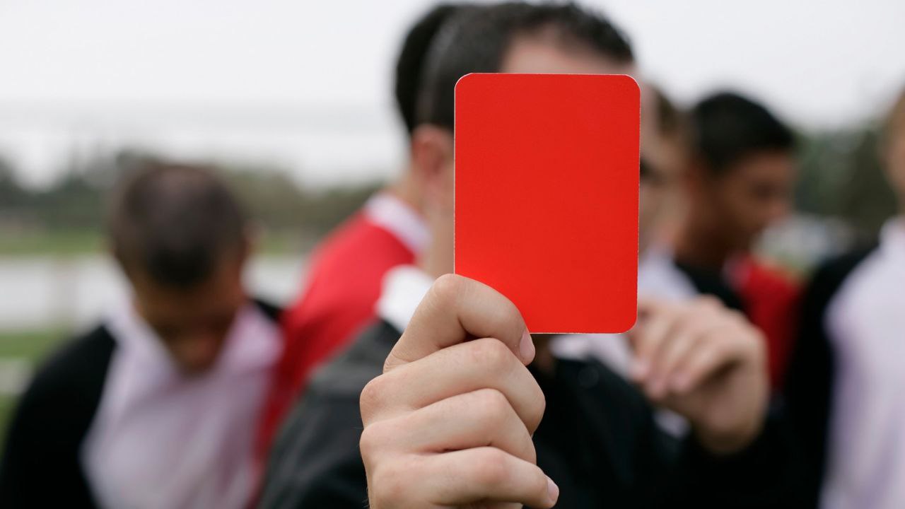 #ДоходыРасходы #чиновник. В Кировской области по материалам прокуратуры досрочно прекращены полномочия муниципального служащего из-за нарушений законодательства о противодействии коррупции