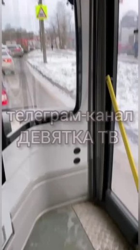 Огромная пробка на Октябрьском проспекте и Лепсе