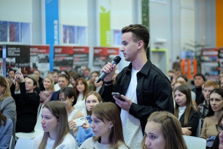 Студенческие дебаты по финансовой грамотности пройдут в Кирове