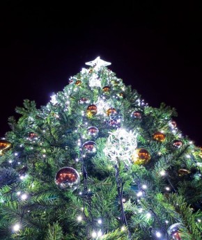 Кировчан ждут на зажжение елок в Лянгасово, Красном Химике и Дороничах