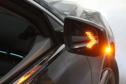 Госавтоинспекция г.Кирова напоминает водителям о правилах маневрирования: включенный поворотник не дает преимущества на дороге