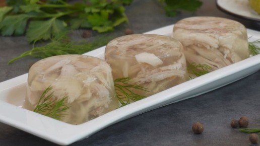 Быстрый и вкусный холодец: рецепт без желатина за 20 минут