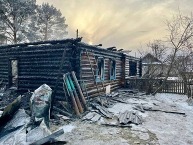 В Куменском районе следователями СК России устанавливаются обстоятельства гибели местного жителя в результате пожара