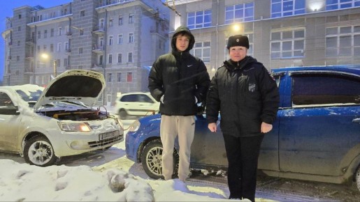 Кировчанин поблагодарил автоинспекторов за оказанную помощь