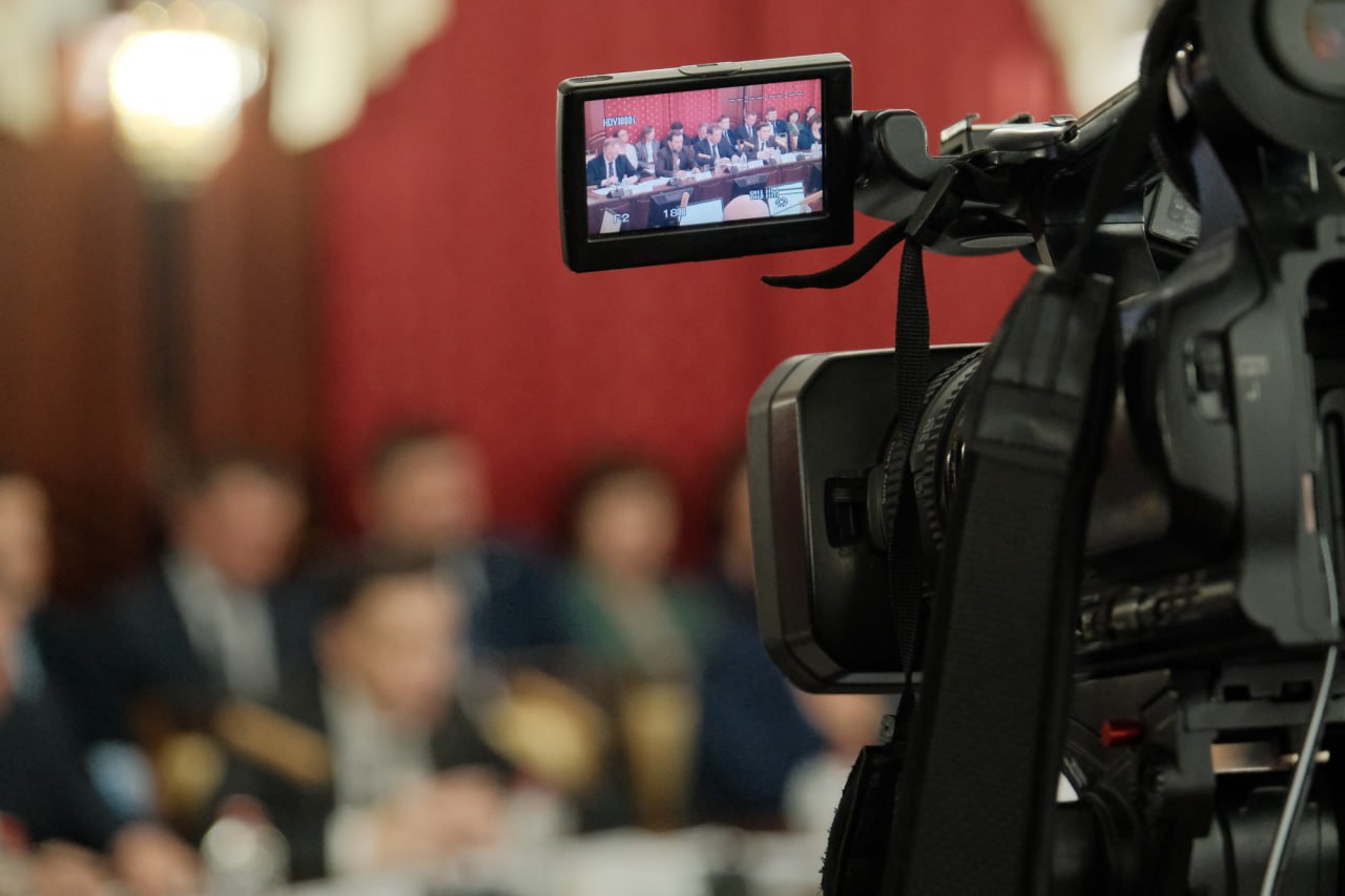 В 10:00 начнется заседание Законодательного Собрания Кировской области под председательством Романа Береснева