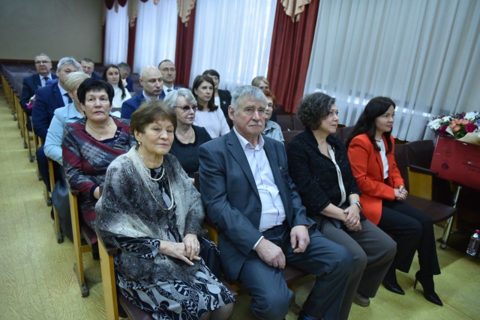 ����� ��������: ���������� � 20-������ ����������-������� ������ ������ ������ �� ������������ ����� ���������� ���������� � ���� �����������