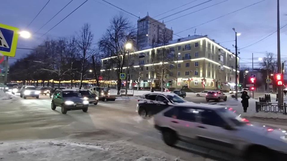 �������, 25 �������, ����������� ������� ����� -15��,� ���� ����������� ������� �� -13��