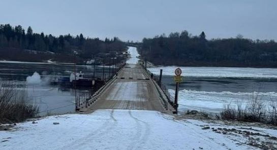 В Малмыжском районе открыли движение по понтонному мосту через р. Вятку в районе с.Гоньба