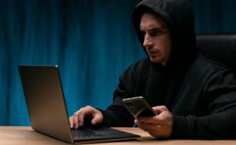 В правительстве Кировской области назвали «предновогодние схемы», которые стали использовать телефонные мошенники