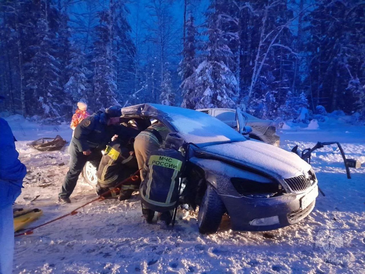 Подробности ДТП в Сунском районе рассказали в МЧС Подробности ДТП в Сунском районе рассказали в МЧС