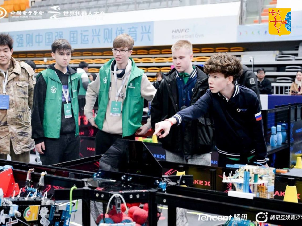 Кировчане выиграли международные соревнования по робототехнике MakeX, которые проходили в Китае Кировчане выиграли международные соревнования по робототехнике MakeX, которые проходили в Китае