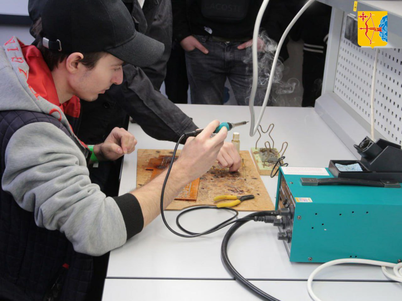 В колледжах и техникумах Кировской области сегодня обучаются почти 32 тысячи студентов В колледжах и техникумах Кировской области сегодня обучаются почти 32 тысячи студентов