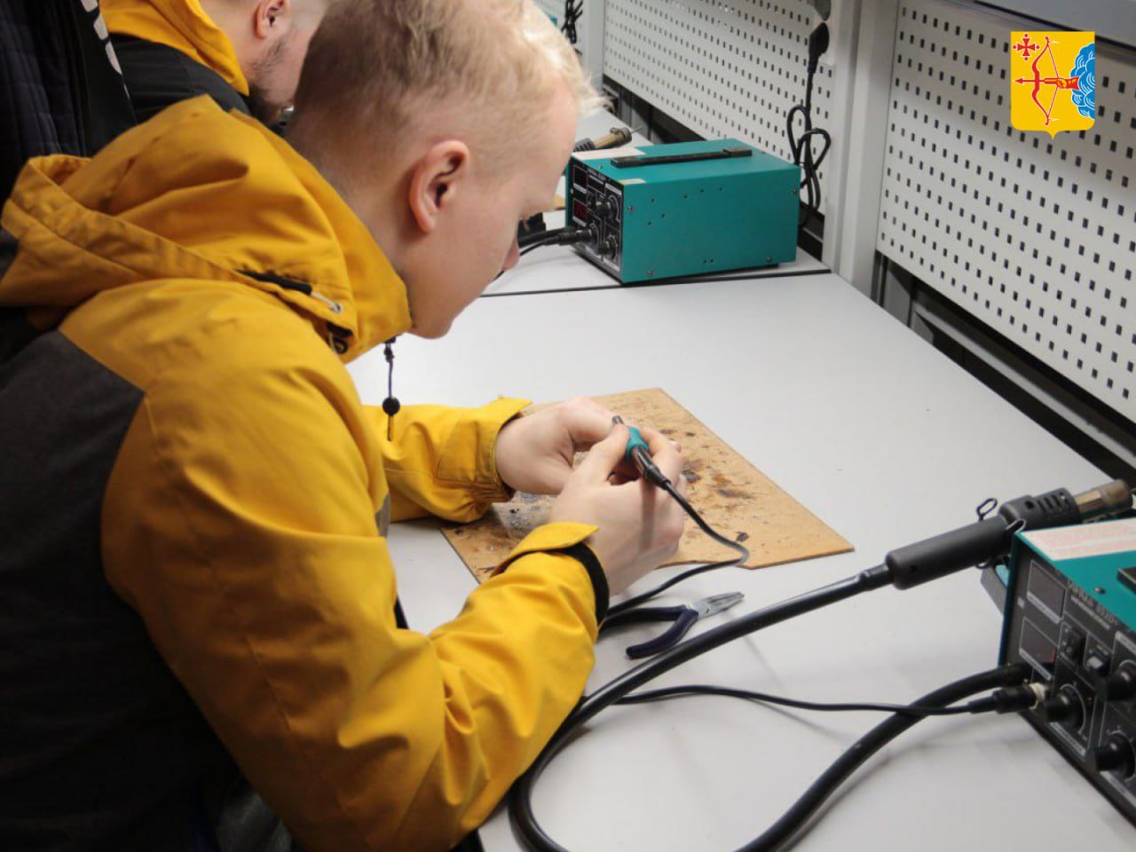 В колледжах и техникумах Кировской области сегодня обучаются почти 32 тысячи студентов В колледжах и техникумах Кировской области сегодня обучаются почти 32 тысячи студентов