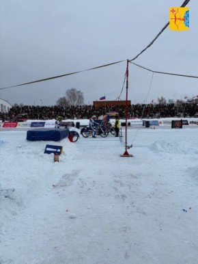 В Вятских Полянах на стадионе «Электрон» завершился первый этап чемпионата России по мотогонкам на льду