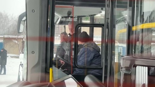 � ����� ������� ����� ������ ��������� � 51 ������ ��� ������������������������