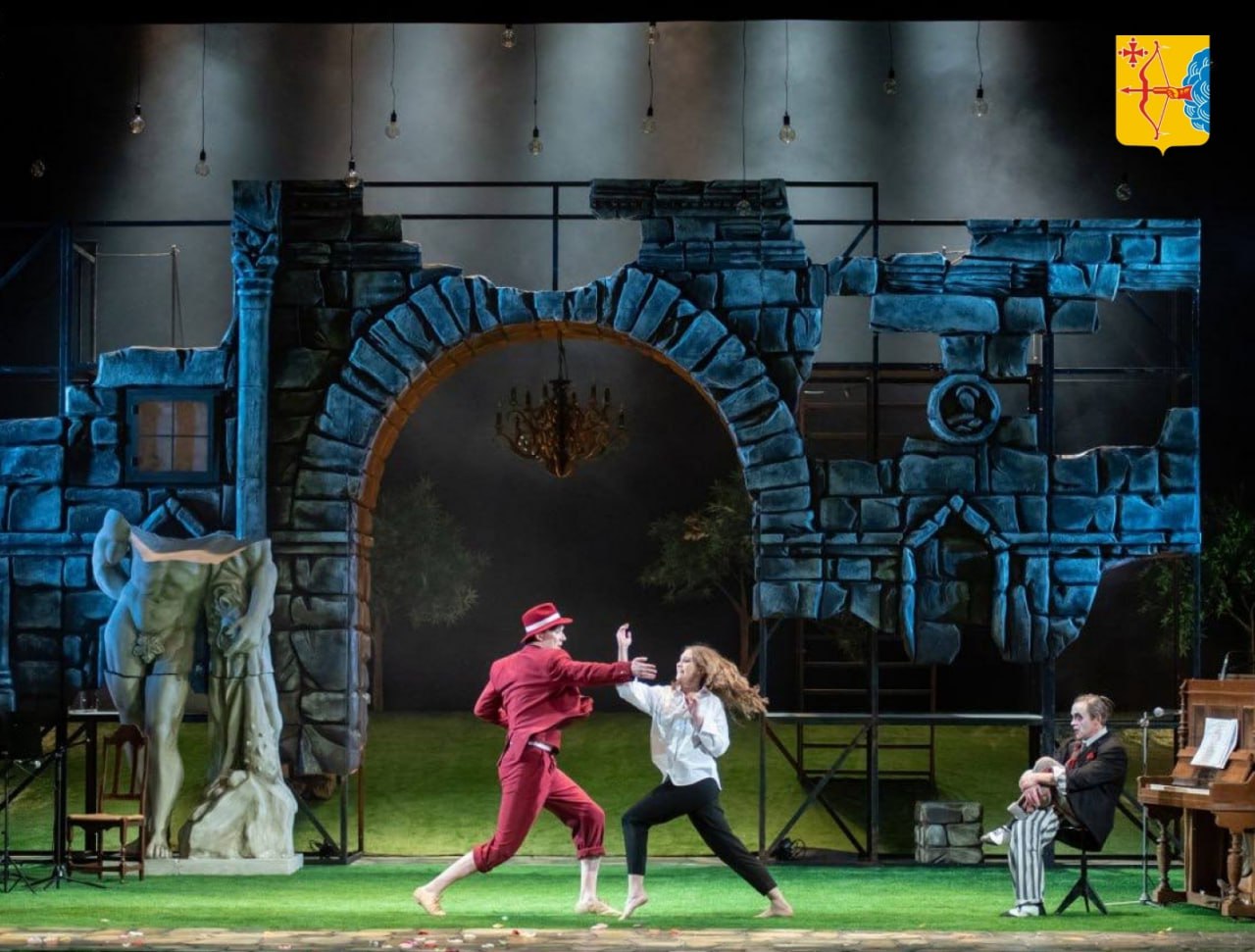 С 29 января по 1 февраля 2026 года на основной сцене Кировского драмтеатра пройдут гастроли Рязанского государственного областного театра драмы — одного из старейших и авторитетных театров Центральной России С 29 января по 1 февраля 2026 года на основной сцене Кировского драмтеатра пройдут гастроли Рязанского государственного областного театра драмы — одного из старейших и авторитетных театров Центральной России