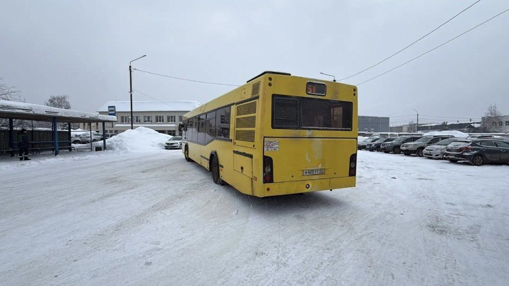 В Кирове эвакуируют авто, которые мешают общественному транспорту В Кирове эвакуируют авто, которые мешают общественному транспорту