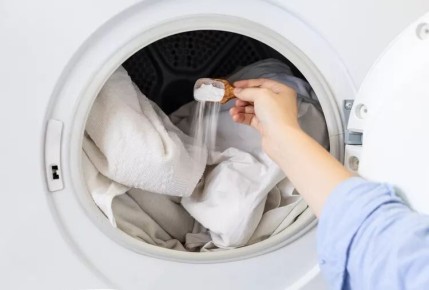 Пять народных хитростей для стирки, которые стоит попробовать сейчас