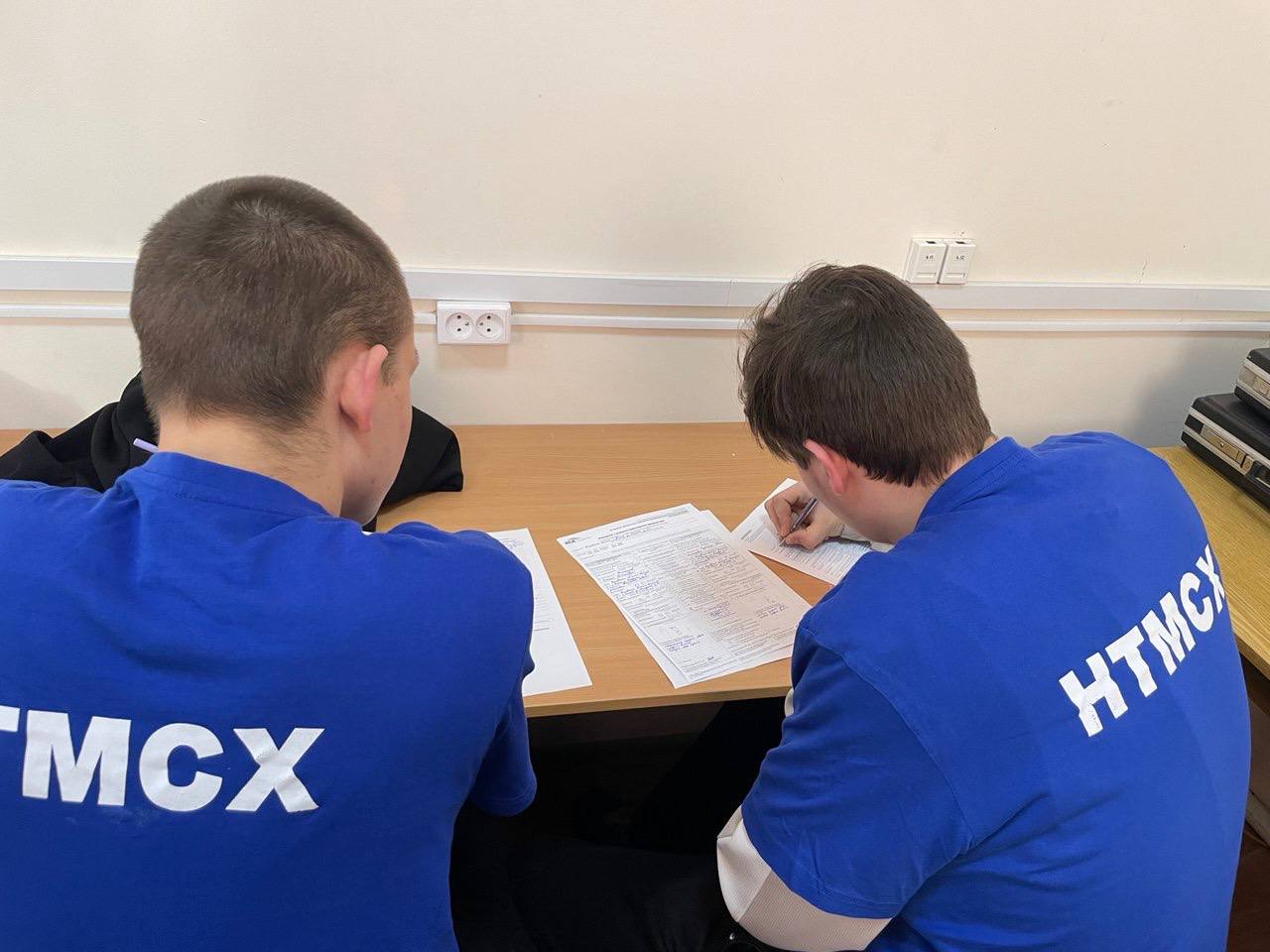 Кировские студенты познакомились с процедурой освидетельствования на состояние опьянения Кировские студенты познакомились с процедурой освидетельствования на состояние опьянения