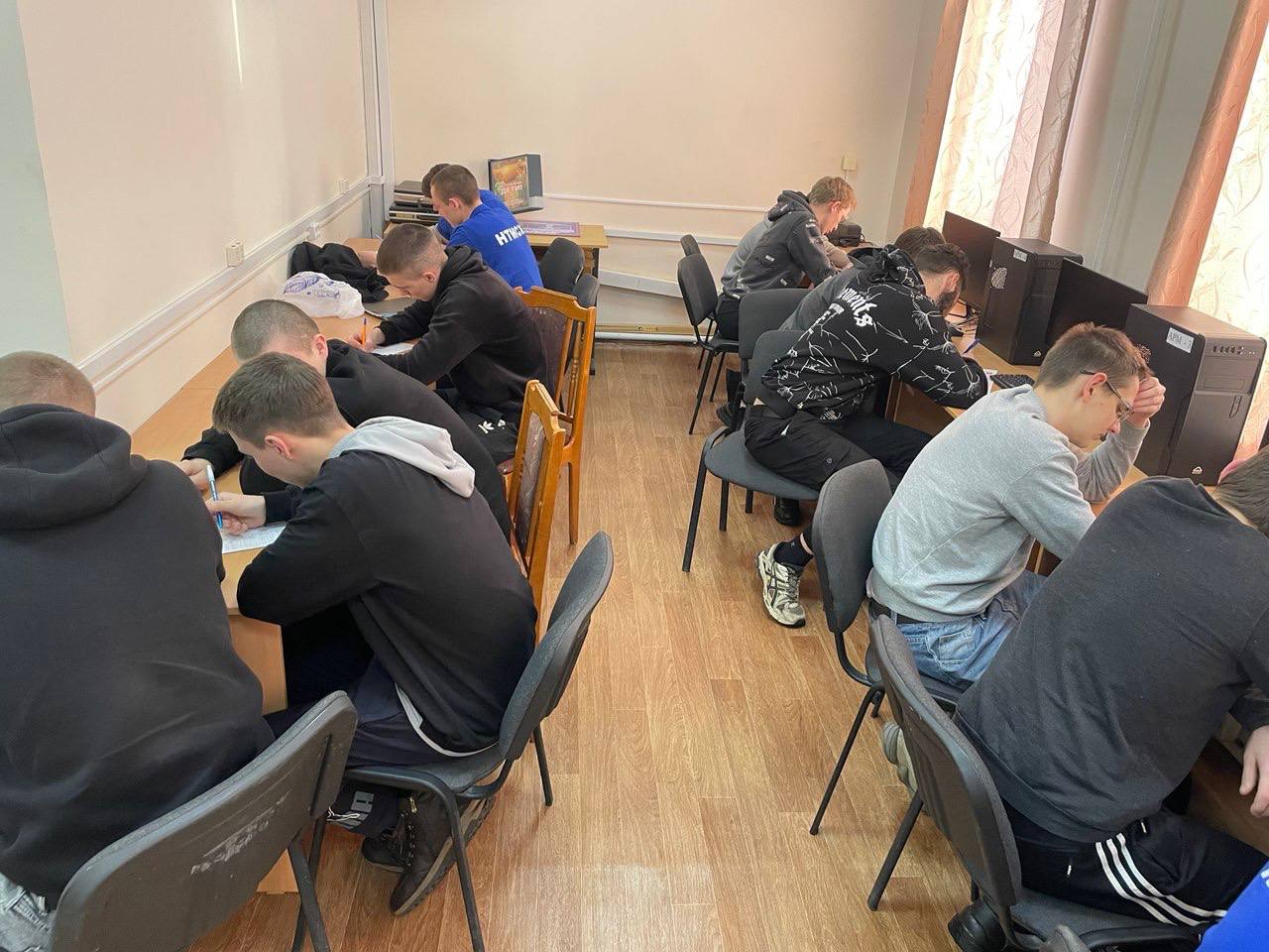 Кировские студенты познакомились с процедурой освидетельствования на состояние опьянения Кировские студенты познакомились с процедурой освидетельствования на состояние опьянения