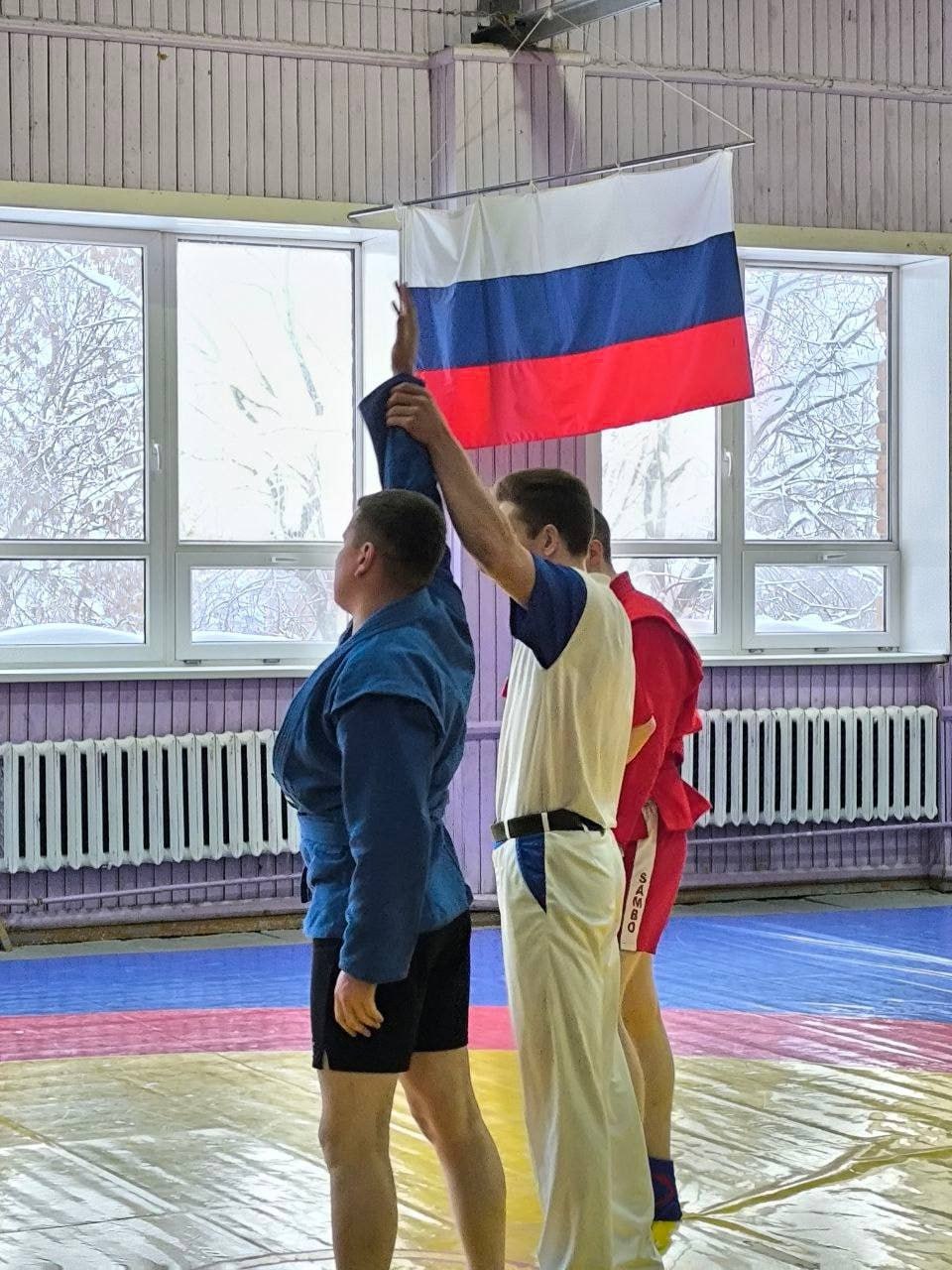 Сотрудники УМВД заняли призовые места в чемпионате по борьбе самбо среди сотрудников федеральных органов исполнительной власти Кировской области Сотрудники УМВД заняли призовые места в чемпионате по борьбе самбо среди сотрудников федеральных органов исполнительной власти Кировской области