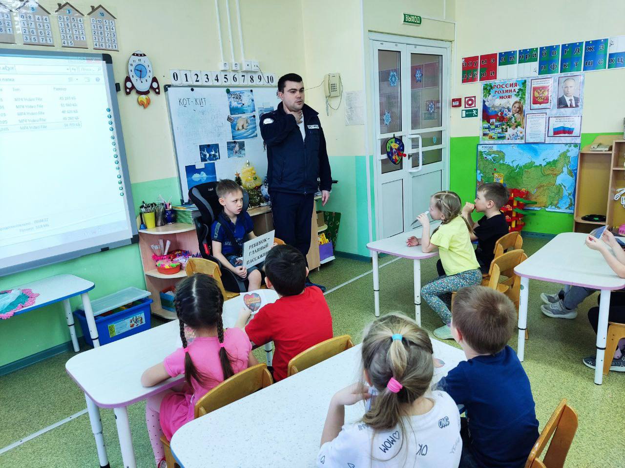 В Кировской области прошли тренинги «АвтоЗнайка» В Кировской области прошли тренинги «АвтоЗнайка»