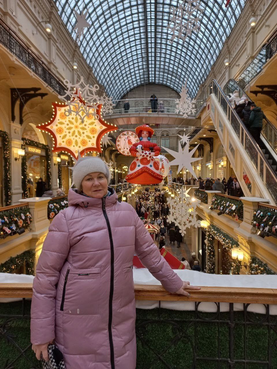 Приятно осознавать , что наше народное искусство стало частью большого города, украшая его и принося радость людям!