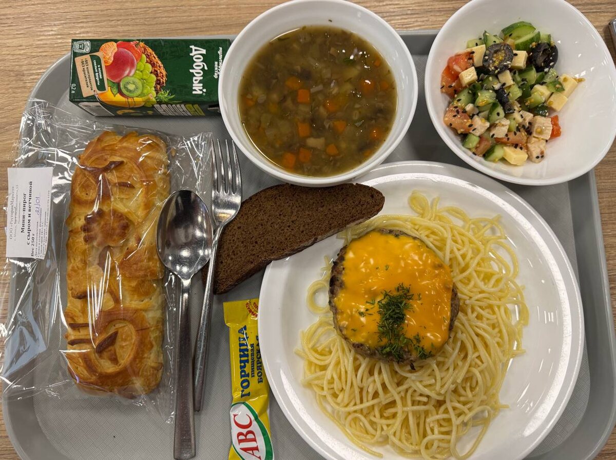 Неповторимый вечер с ароматным пирогом