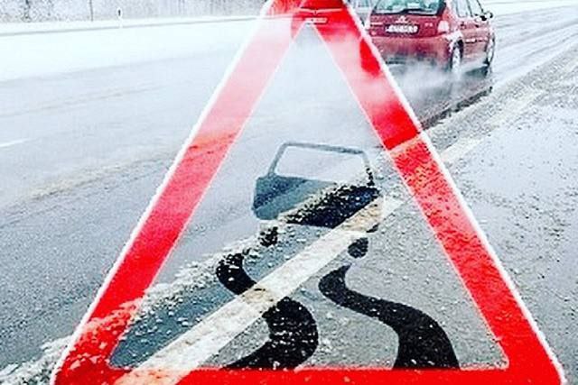 Контроль — дело техники: как избежать заноса на скользкой дороге