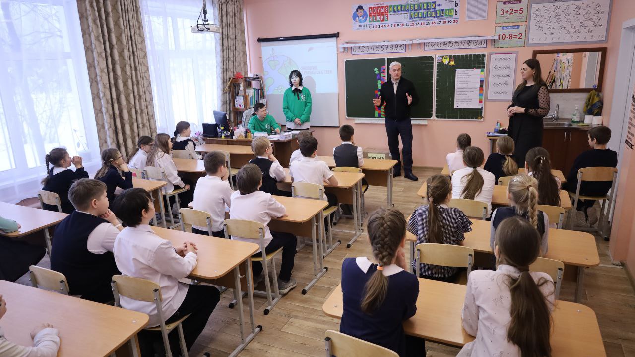 Экоурок в школе №8: заботимся о природе вместе! Экоурок в школе №8: заботимся о природе вместе!