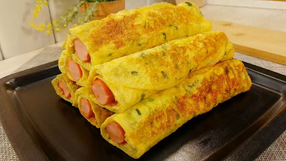 Необычные сосиски в капустном тесте, которые покорят сердца