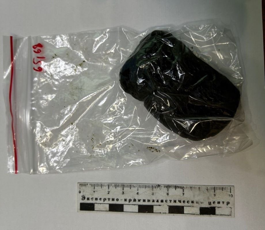 21-летнего кировчанина задержали с крупной партией наркотиков