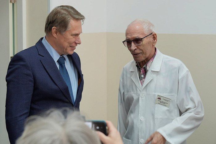 Министр здравоохранения России Михаил Мурашко проверил работу кировских медучреждений