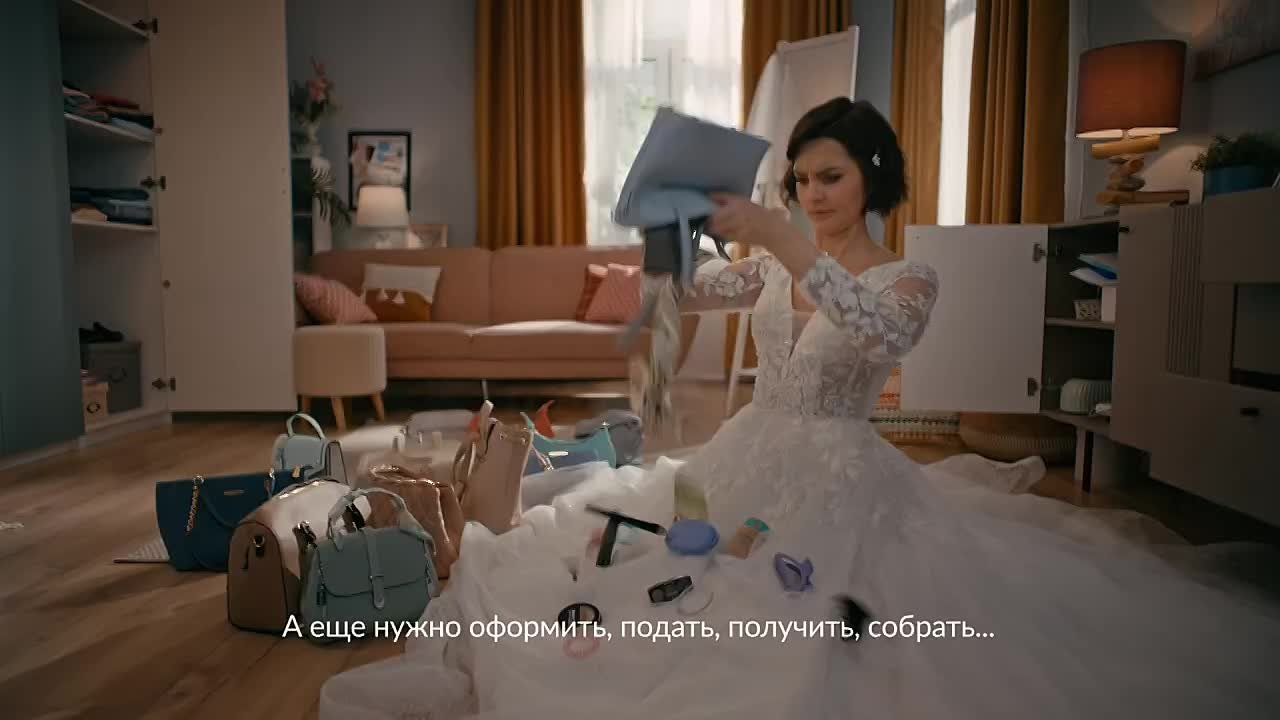 Вместо того чтобы ходить по разным инстанциям и собирать горы справок, многие повседневные вопросы теперь можно решить проще