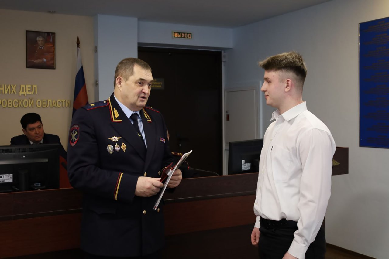 В УМВД России по Кировской области прошло торжественное мероприятие, приуроченное к празднованию Дня защитника Отечества В УМВД России по Кировской области прошло торжественное мероприятие, приуроченное к празднованию Дня защитника Отечества
