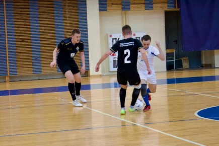 Поздравляем сотрудников следственного управления СК России по Кировской области с успешным выступлением в футбольном турнире