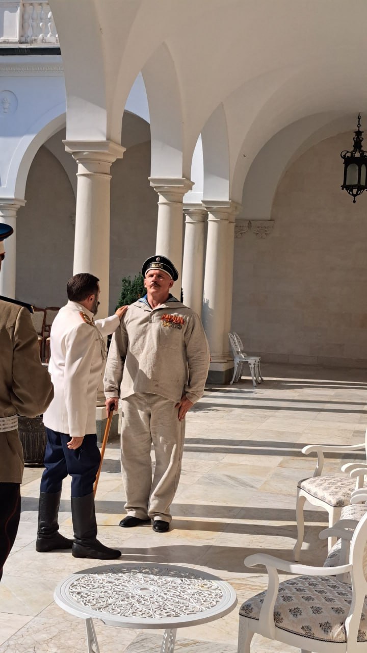 В Кировской области завершились съемки документально-художественного фильма «Матрос Бабушкин» В Кировской области завершились съемки документально-художественного фильма «Матрос Бабушкин»