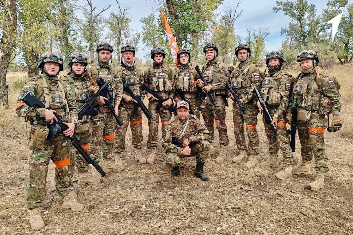 23 февраля в школах России стартует регистрация на новый сезон военно-патриотической игры «Зарница 2.0». Проект реализуется в рамках нацпроекта «Молодежь и дети» и включает несколько этапов: от школьного до всероссийского 23 февраля в школах России стартует регистрация на новый сезон военно-патриотической игры «Зарница 2.0». Проект реализуется в рамках нацпроекта «Молодежь и дети» и включает несколько этапов: от школьного до всероссийского