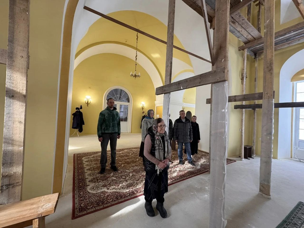 Первая после почти 90- летняго перерыва литургия Преждеосвященных Даров состоялась сегодня в Троицкой церкви села Медяны Первая после почти 90- летняго перерыва литургия Преждеосвященных Даров состоялась сегодня в Троицкой церкви села Медяны