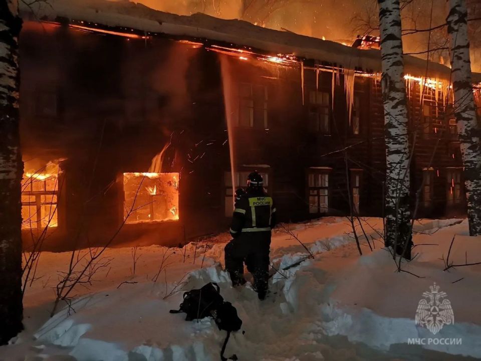 Стали известны подробности ночного пожара в Кирове