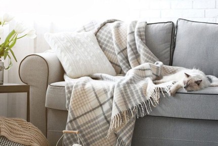 Как выбрать идеальный плед для спальни и гостиной