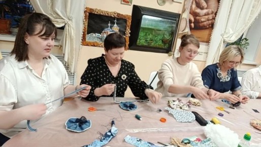 В Белой Холунице стартовал цикл мастер-классов в рамках Года единства народов России