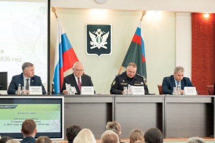 Кировские приставы взыскали с должников почти 8 миллиардов рублей за год